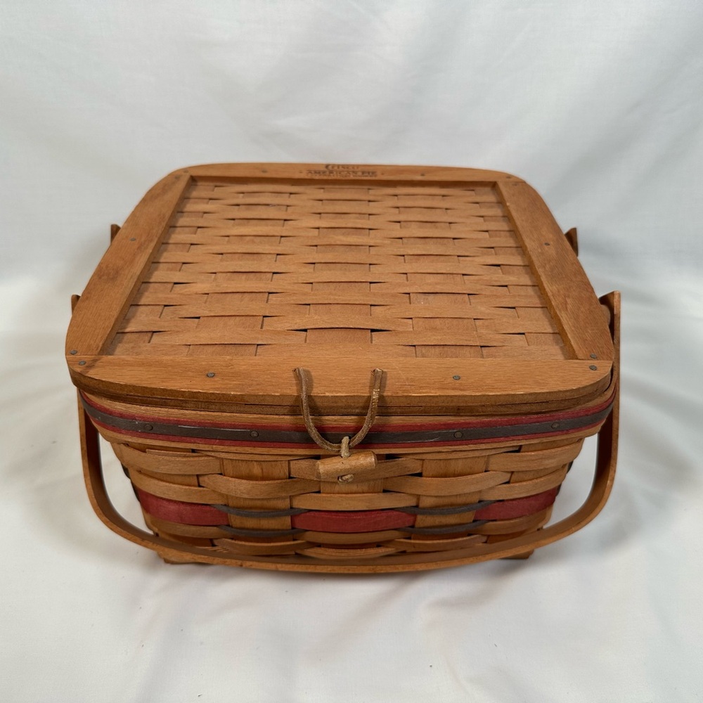 Longaberger 1991 Crisco American Pie Celebration Basket and Stand
